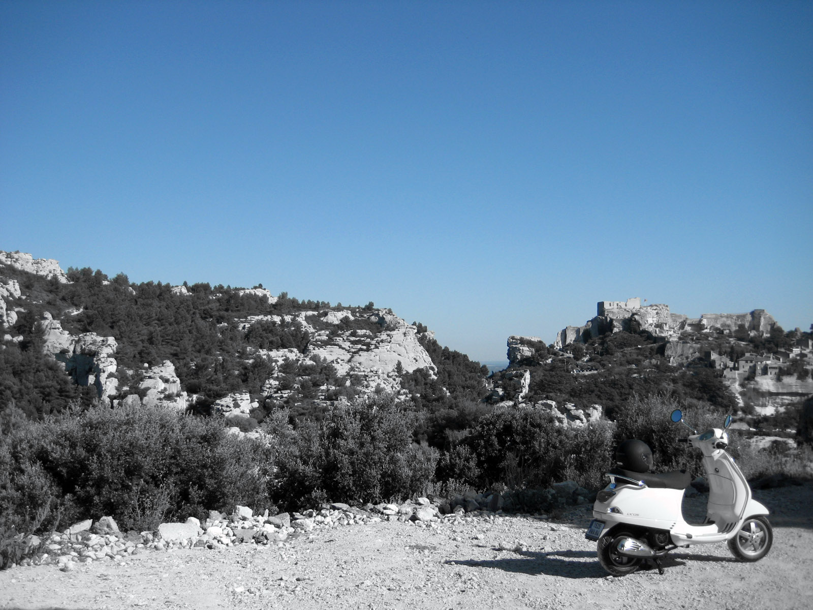 Vespa in Provence