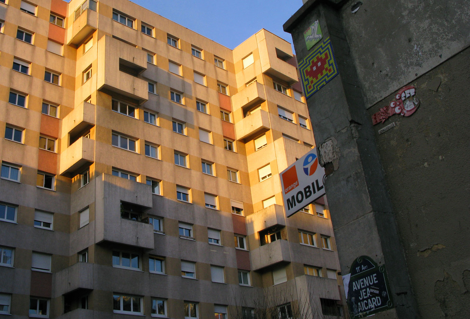 Parisian Space Invader