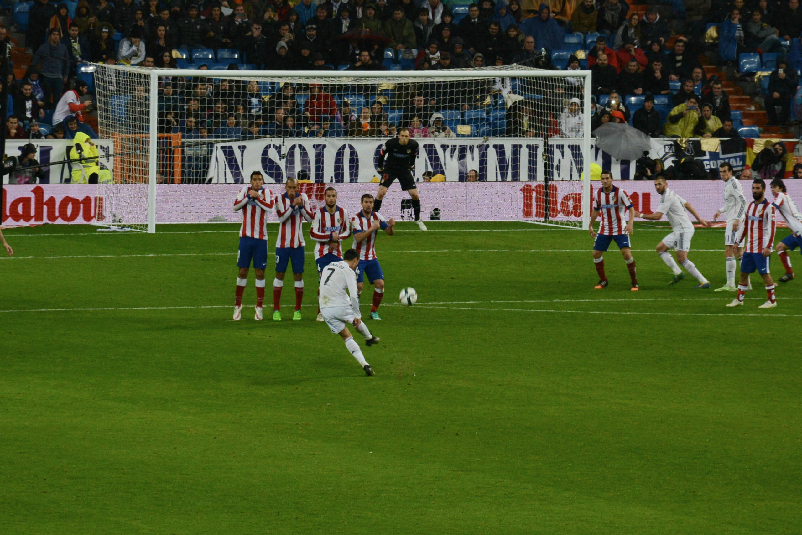 Ronaldo Free Kick