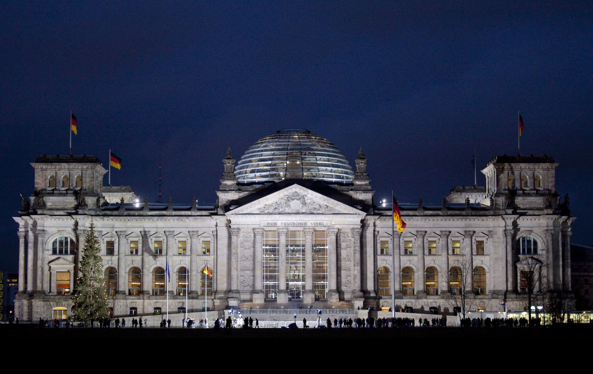 Berlin Reichstag by Night