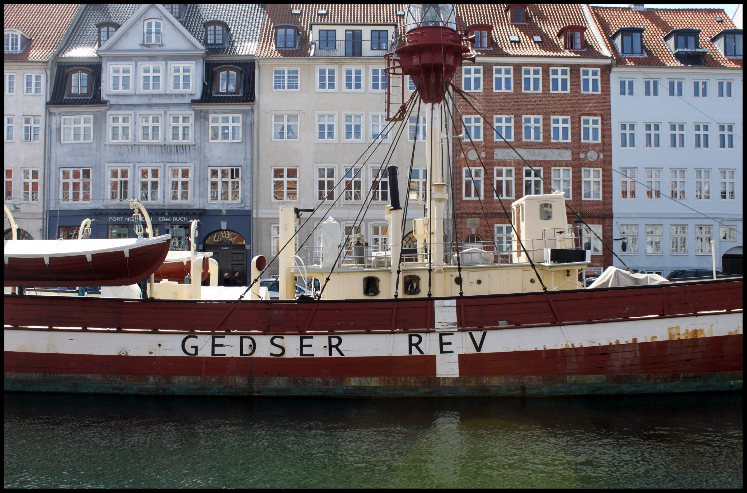 Copenhagen Boat Docking